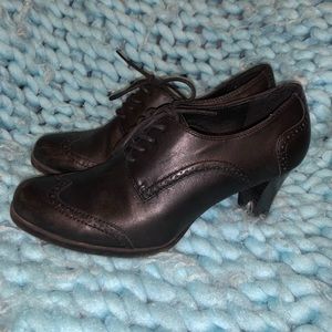 Black Heeled Oxfords